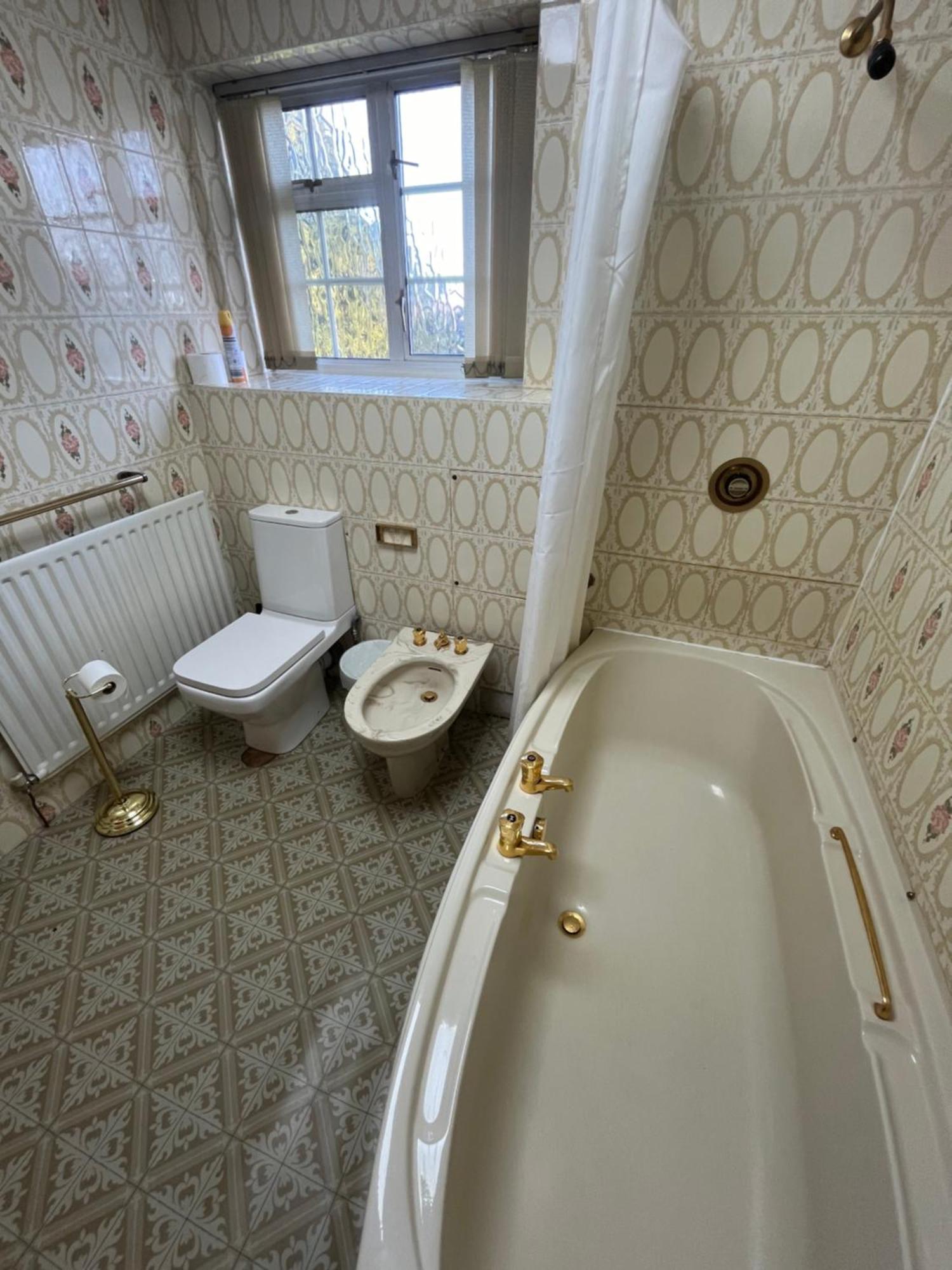 Unwind In Comfort At Cosy Caradus Your 4 Bedroom Home Sweet Home! Бірмінгем Екстер'єр фото