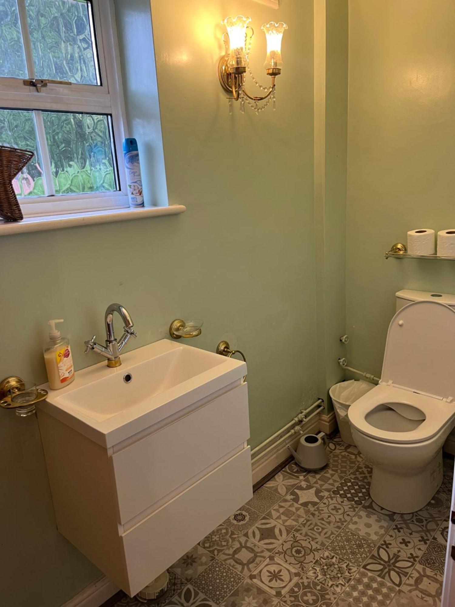 Unwind In Comfort At Cosy Caradus Your 4 Bedroom Home Sweet Home! Бірмінгем Екстер'єр фото